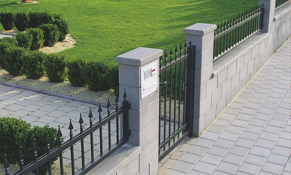 Classic Zaun- und Mauerstein grau Classic Zaun- und Mauerstein grau