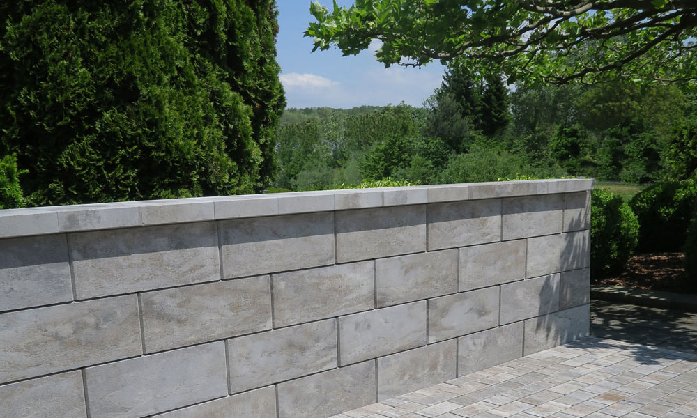 Standard Zaun- und Mauerstein muschelkalk kombiniert mit Parkettpflaster 20 x 10 x 6 cm muschelkalk