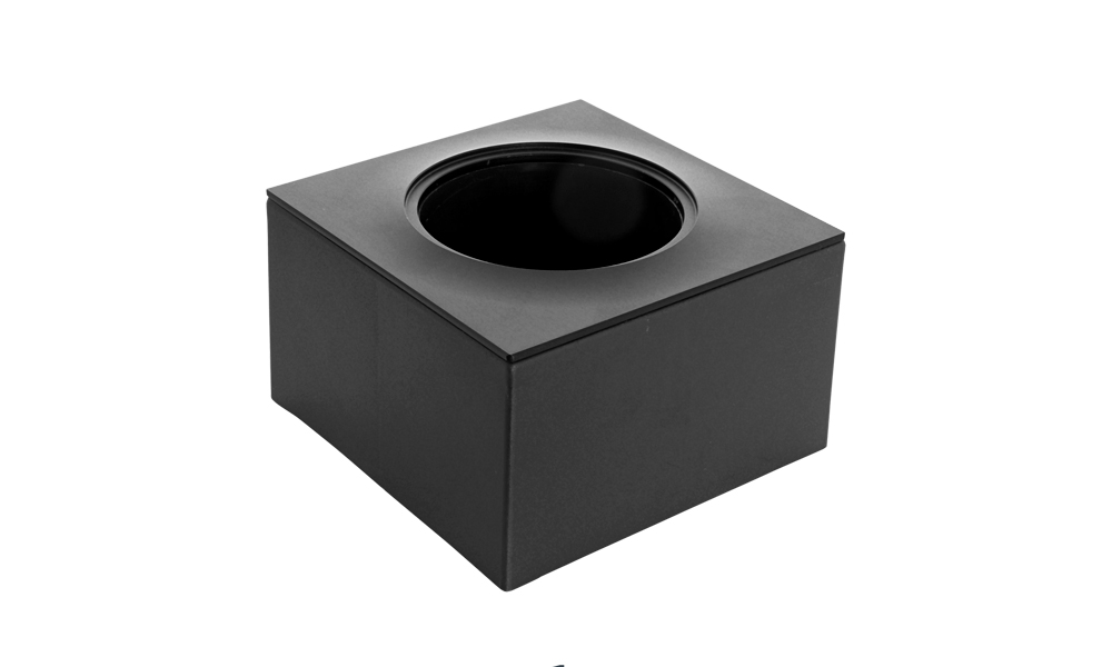Box 1 black - Gehäuse zum einfachen Montieren von Luna in Pflaster und Kies (100 x 100x 60 mm)