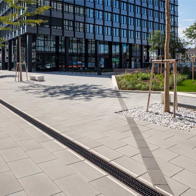 Quartier Belvedere Linea VG4 platin-mittel anthrazit Pflastersteine Friedl Steinwerke Quartier Belvedere Linea VG4 platin-mittel anthrazit Pflastersteine Friedl Steinwerke