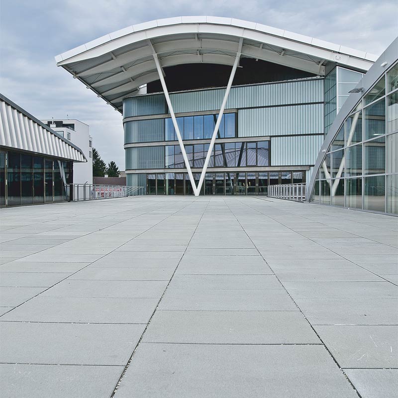 Eissportzentrum Wien Classic Bodenplatte grau Friedl Steinwerke Eissportzentrum Wien Classic Bodenplatte grau Friedl Steinwerke