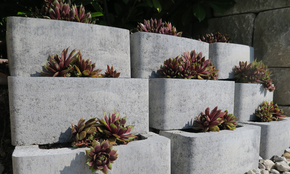 Pflanzstein Planta Mini granitgrau-schattiert