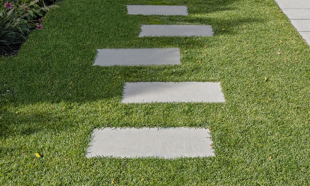 LIV29 79,4 x 39,4 x 2,9 cm nebel als Trittplatten verlegt LIV29 79,4 x 39,4 x 2,9 cm nebel als Trittplatten verlegt