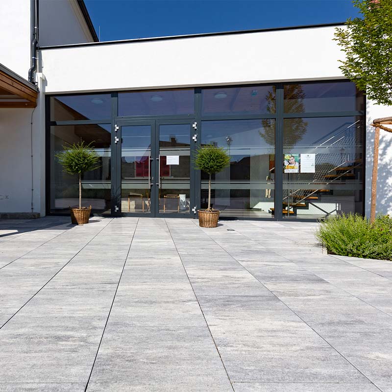 Schuhmühle Schattendorf Linea VG4 Pflasterplatte granitgrau-schattiert Friedl Steinwerke Schuhmühle Schattendorf Linea VG4 Pflasterplatte granitgrau-schattiert Friedl Steinwerke