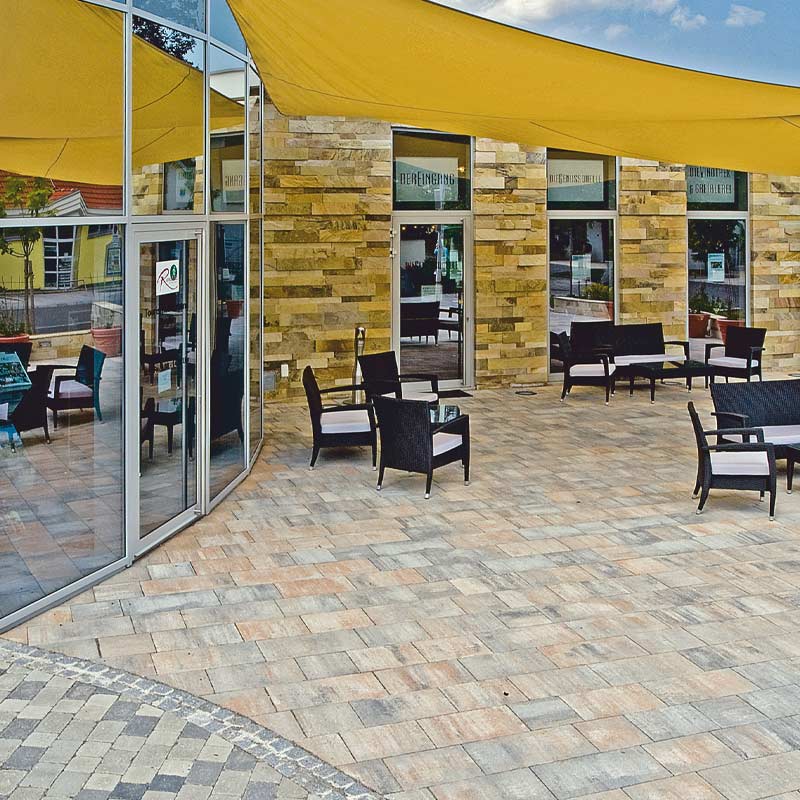 Quelle Bad Sauerbrunn Limes Pflasterplatte muschelkalk Friedl Steinwerke Quelle Bad Sauerbrunn Limes Pflasterplatte muschelkalk Friedl Steinwerke