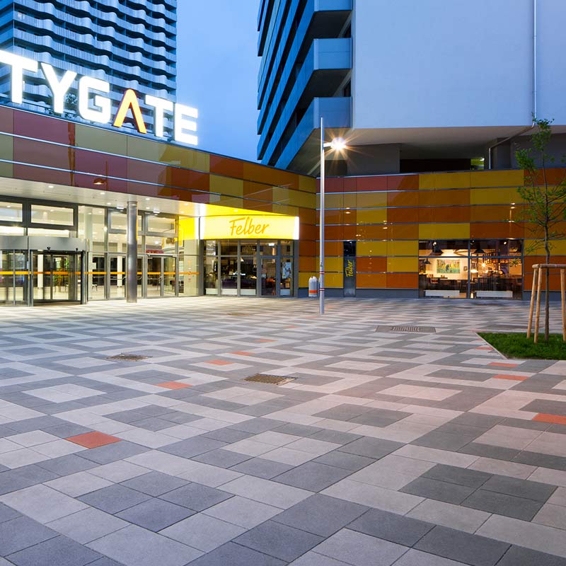 Citygate Wien Linea VG4 Pflasterplatte platin-hell anthrazit Friedl Steinwerke Citygate Wien Linea VG4 Pflasterplatte platin-hell anthrazit Friedl Steinwerke