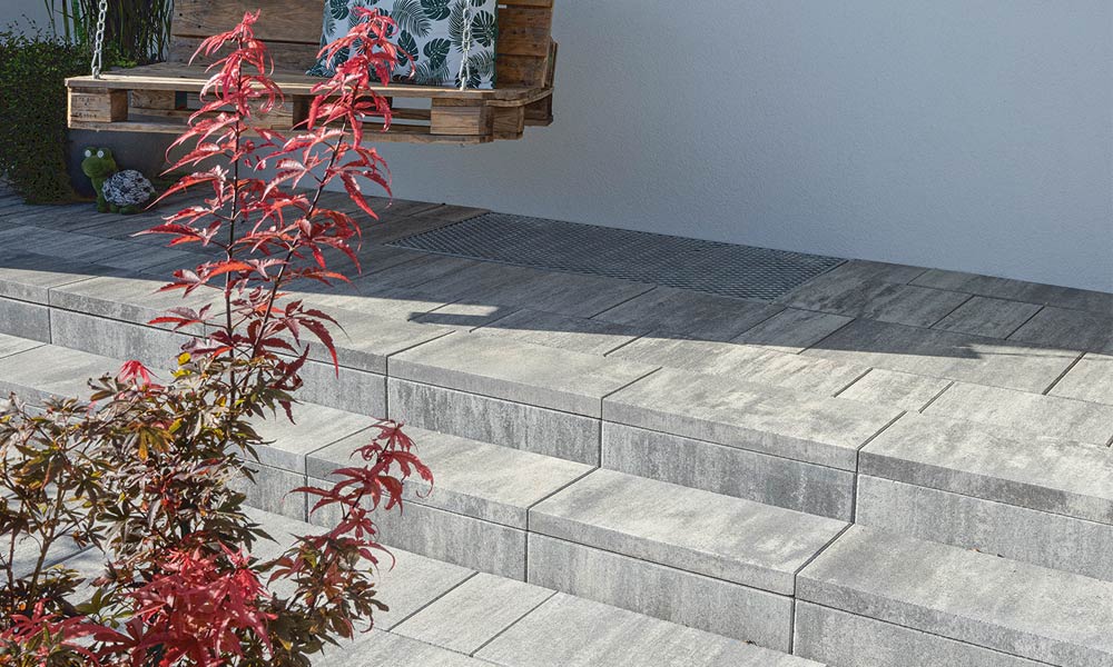 Largo Sichtkantenplatte 59,8 x 39,8 x 5 cm granitgrau-schattiert kombiniert mit Largo Bodenplatte 59,8 x 29,8 x 5 cm granitgrau-schattiert als Spiegel und Campus VG4 granitgrau-schattiert Largo Sichtkantenplatte 59,8 x 39,8 x 5 cm granitgrau-schattiert kombiniert mit Largo Bodenplatte 59,8 x 29,8 x 5 cm granitgrau-schattiert als Spiegel und Campus VG4 granitgrau-schattiert